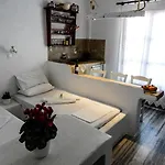Ioanna Aparthotel Naoussa